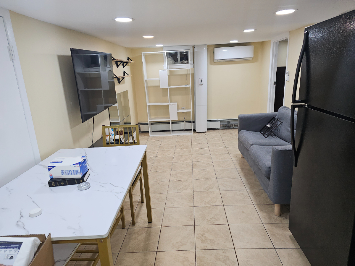 1br cozy basement apartment with free wifi - Photo 9