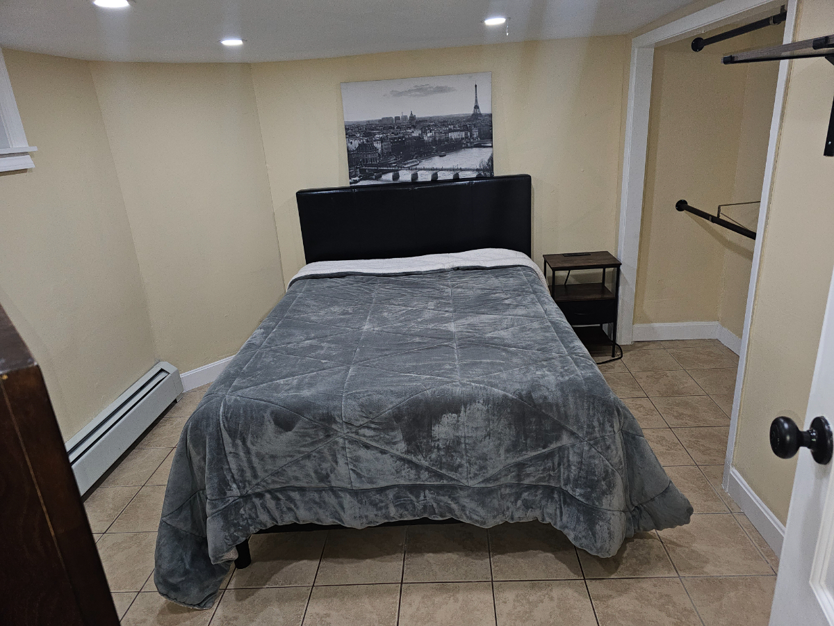 1br cozy basement apartment with free wifi - Photo 2