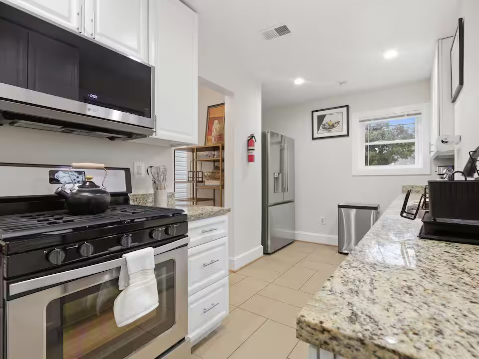 Upper level - Photo 9