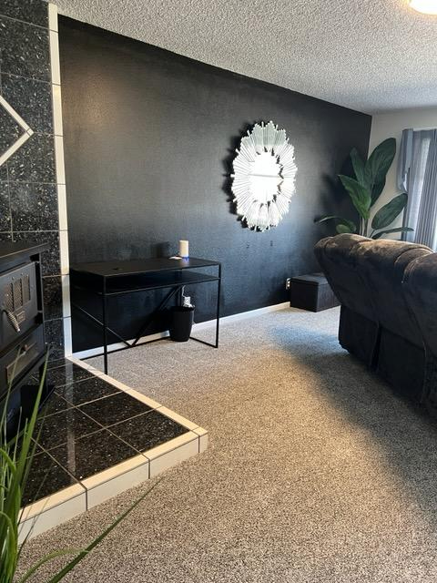 Comfortable 3-bedroom home with bright interiors and everyday convenience - Photo 6