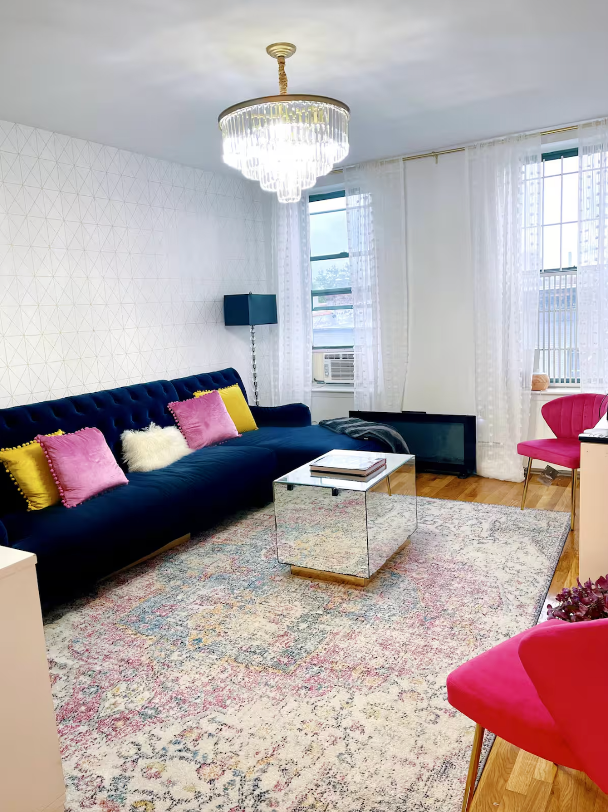 Lovely 2 Bedroom Apartment in Harlem - Photo 6