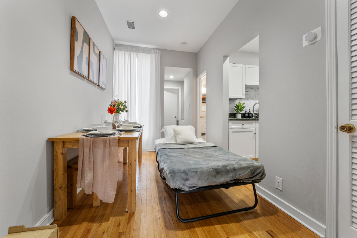1BR 1 Bath with Patio Dupont Ust - Photo 11