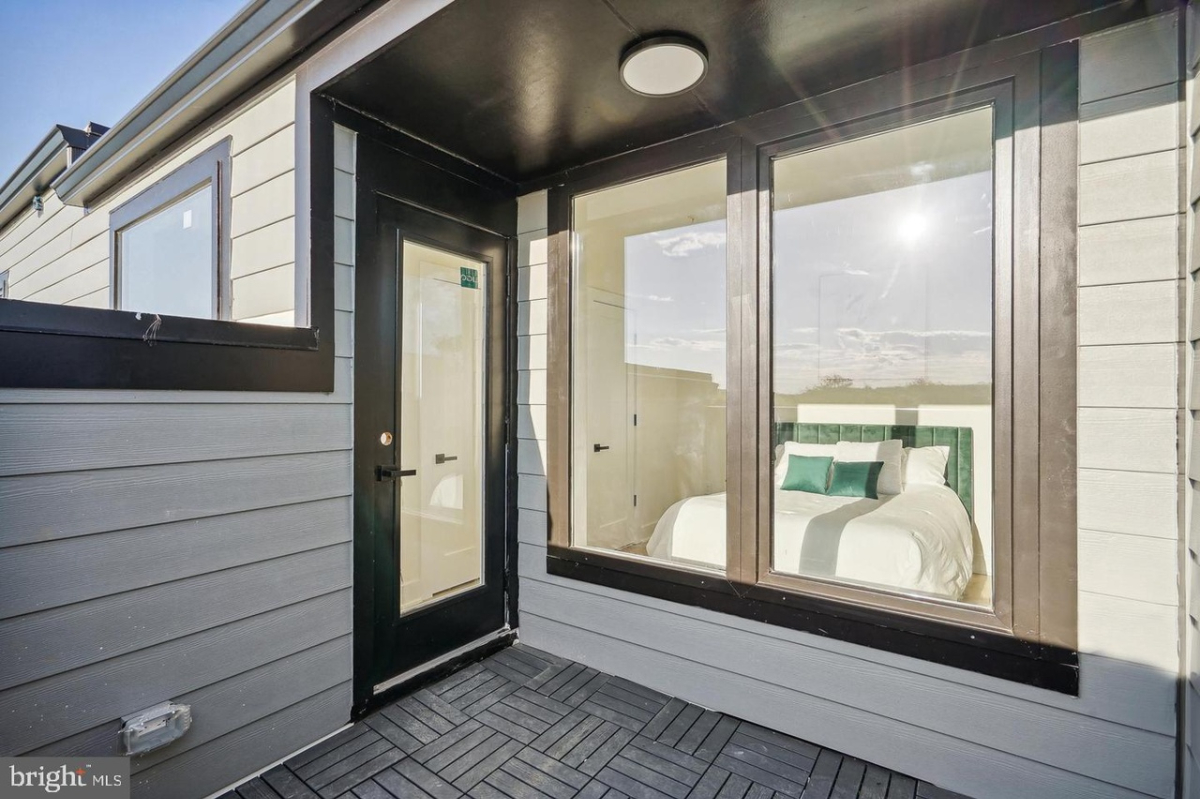 New 2BR/2BA - 16th St Heights -10min MedStar & Howard - Photo 10