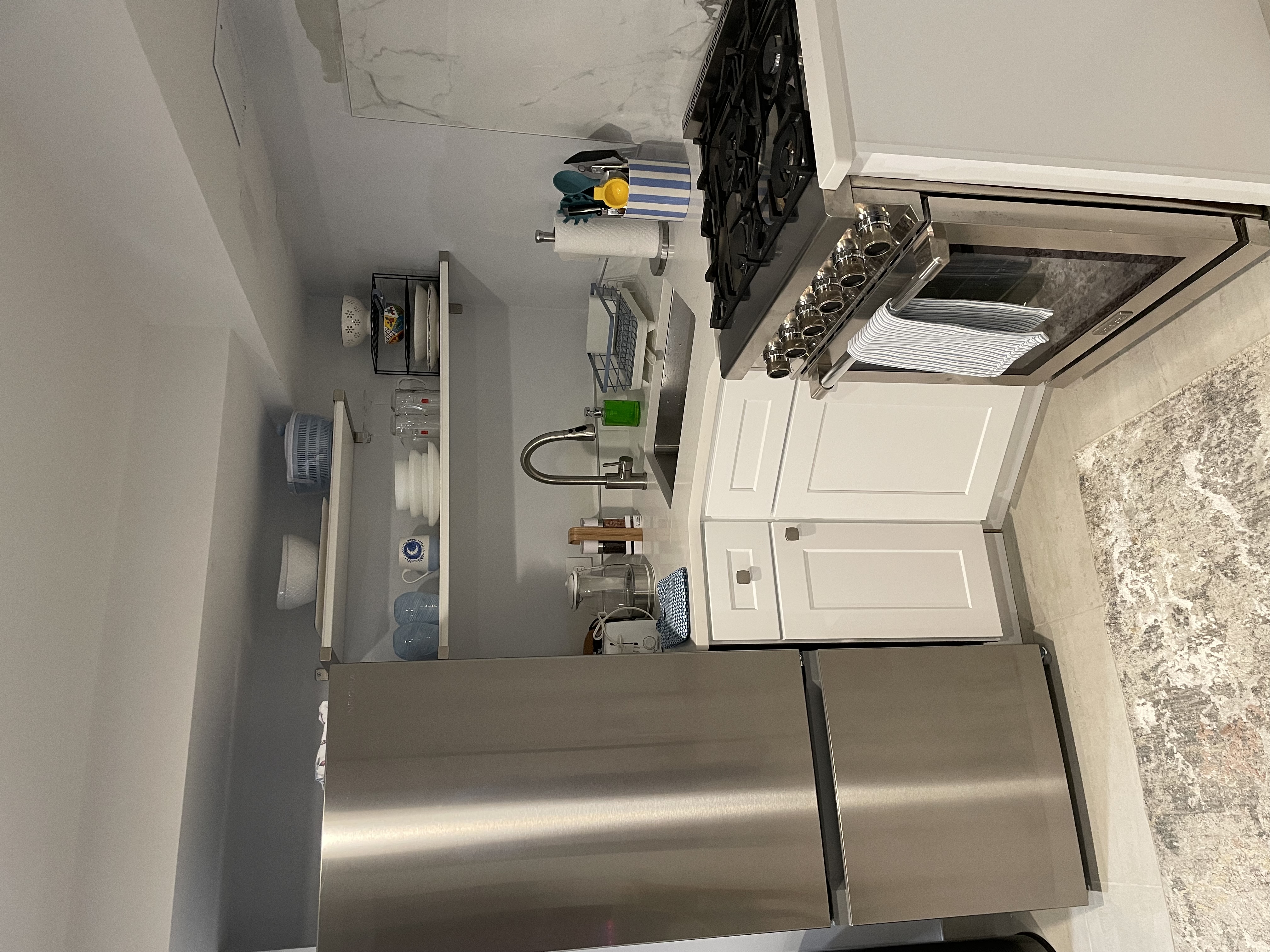 Cozy Studio Apartment/ Basement - Photo 3
