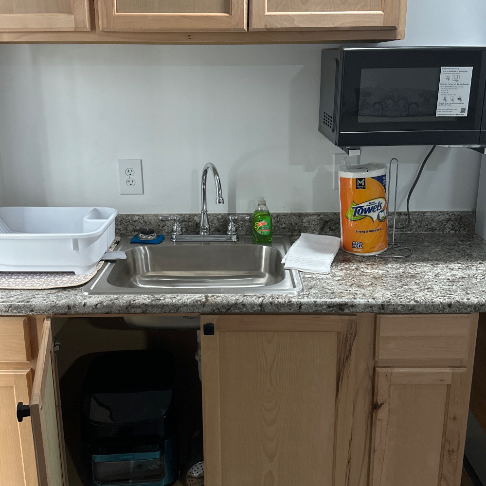 Efficiency one bedroom Apt - Photo 4
