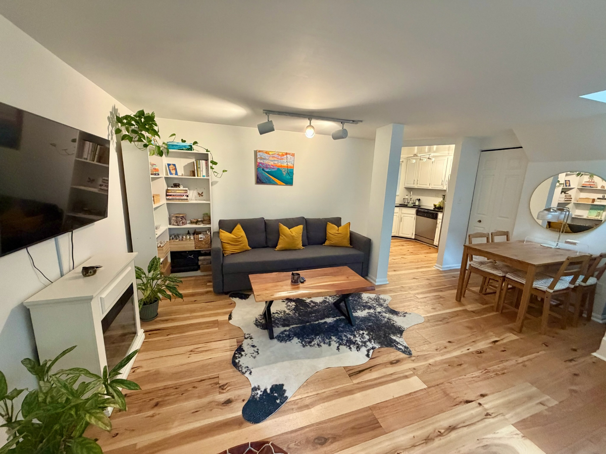 Charming Retreat in the Heart of Adam's Morgan and Kalorama - Photo 1