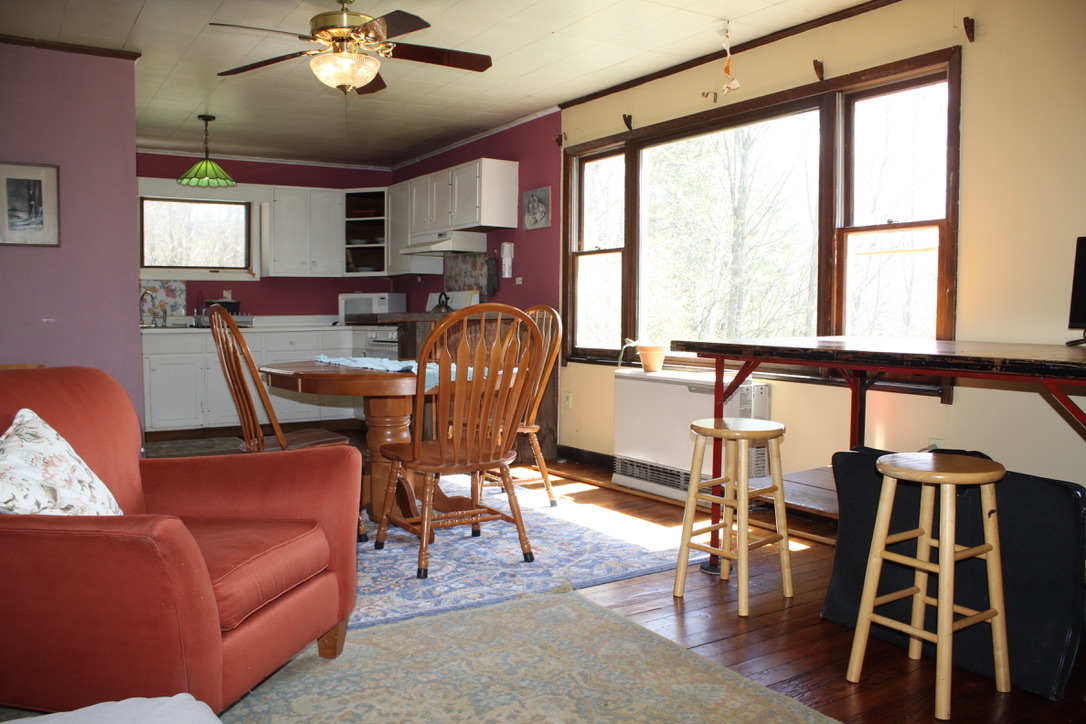 Mountain View Cottage in Fletcher VT - Photo 10
