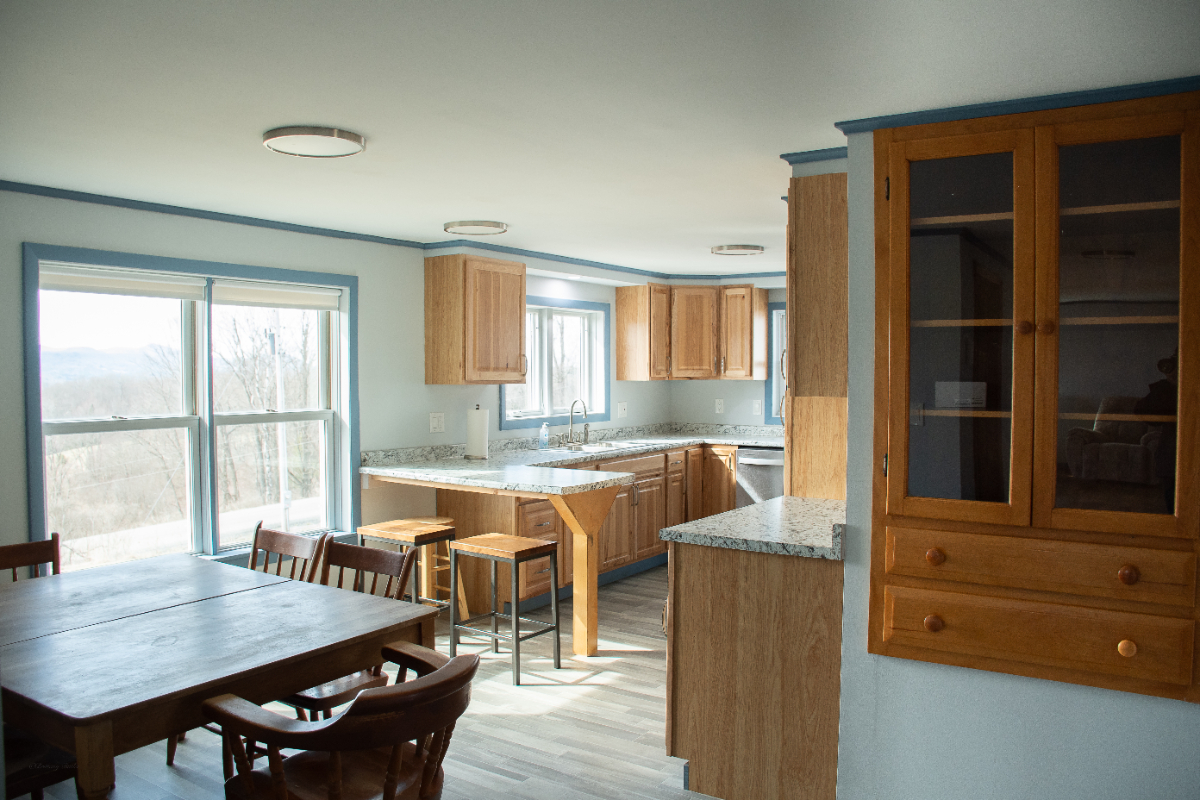 Peaceful Country Home With Mountain Views And Spacious Outdoor Living - Photo 4