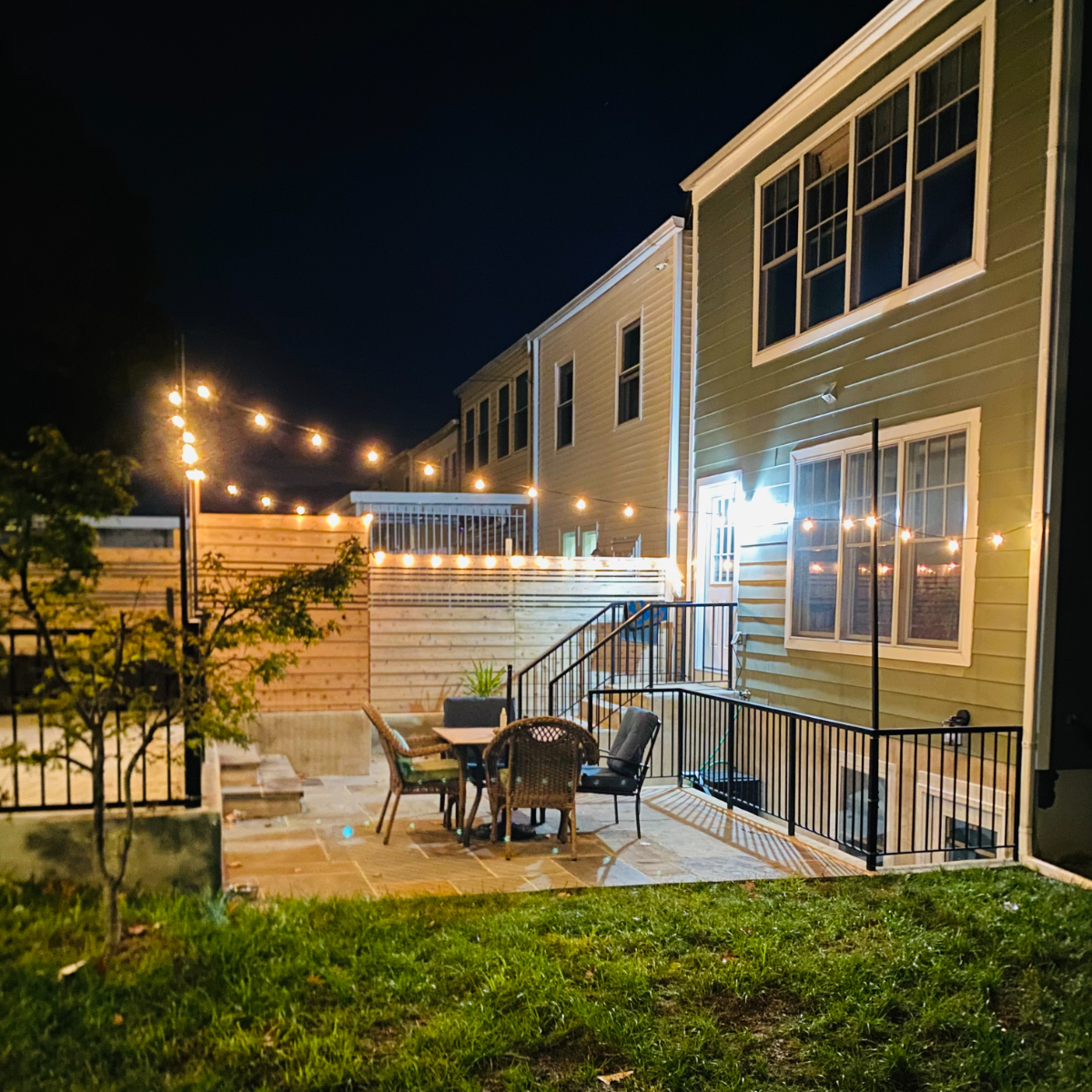 Comfortable, Furnished 2BR with Workspace and Outdoor Space - Photo 1