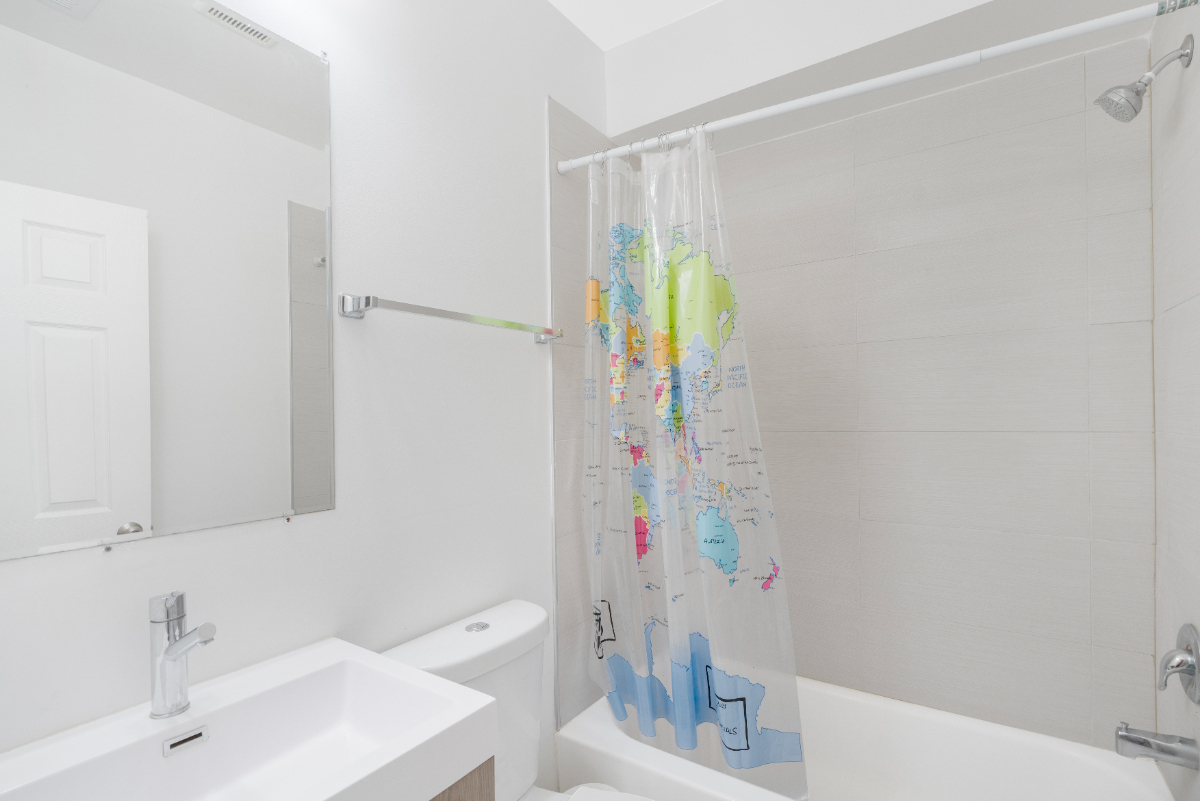 Spacious and clean - Photo 5