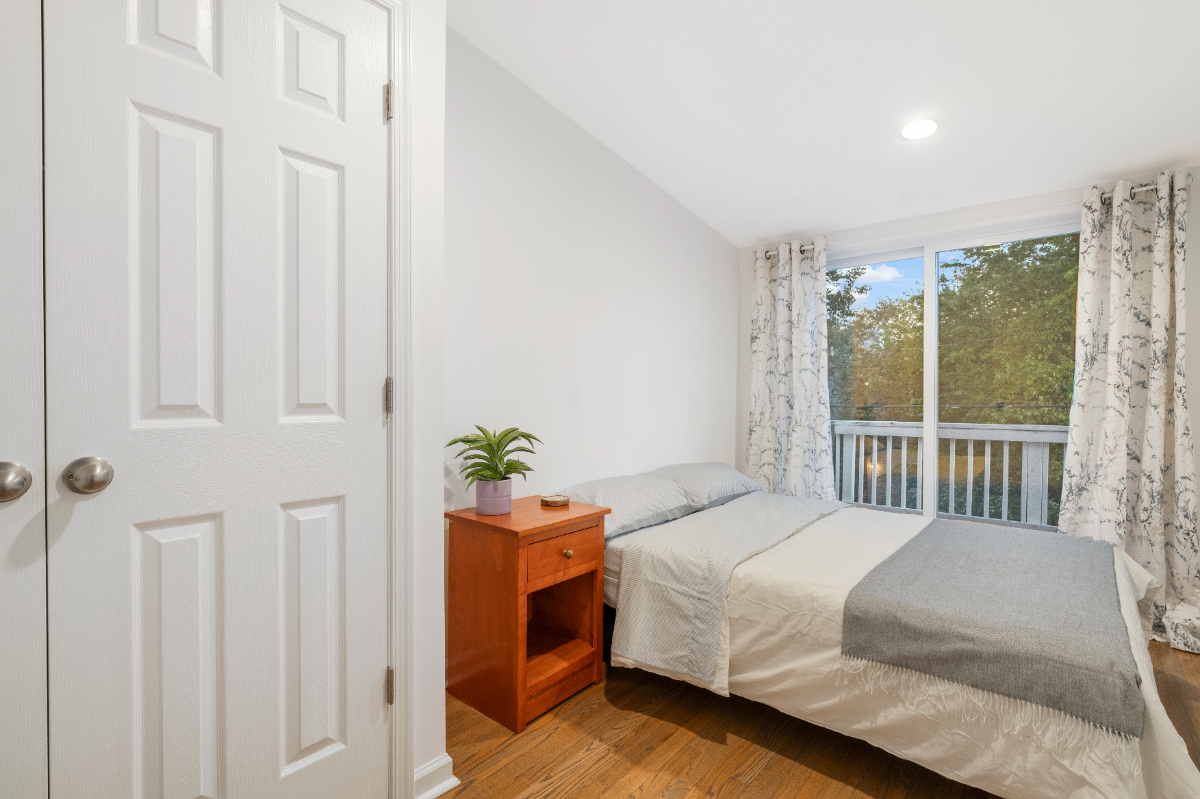 Spacious and clean - Photo 7