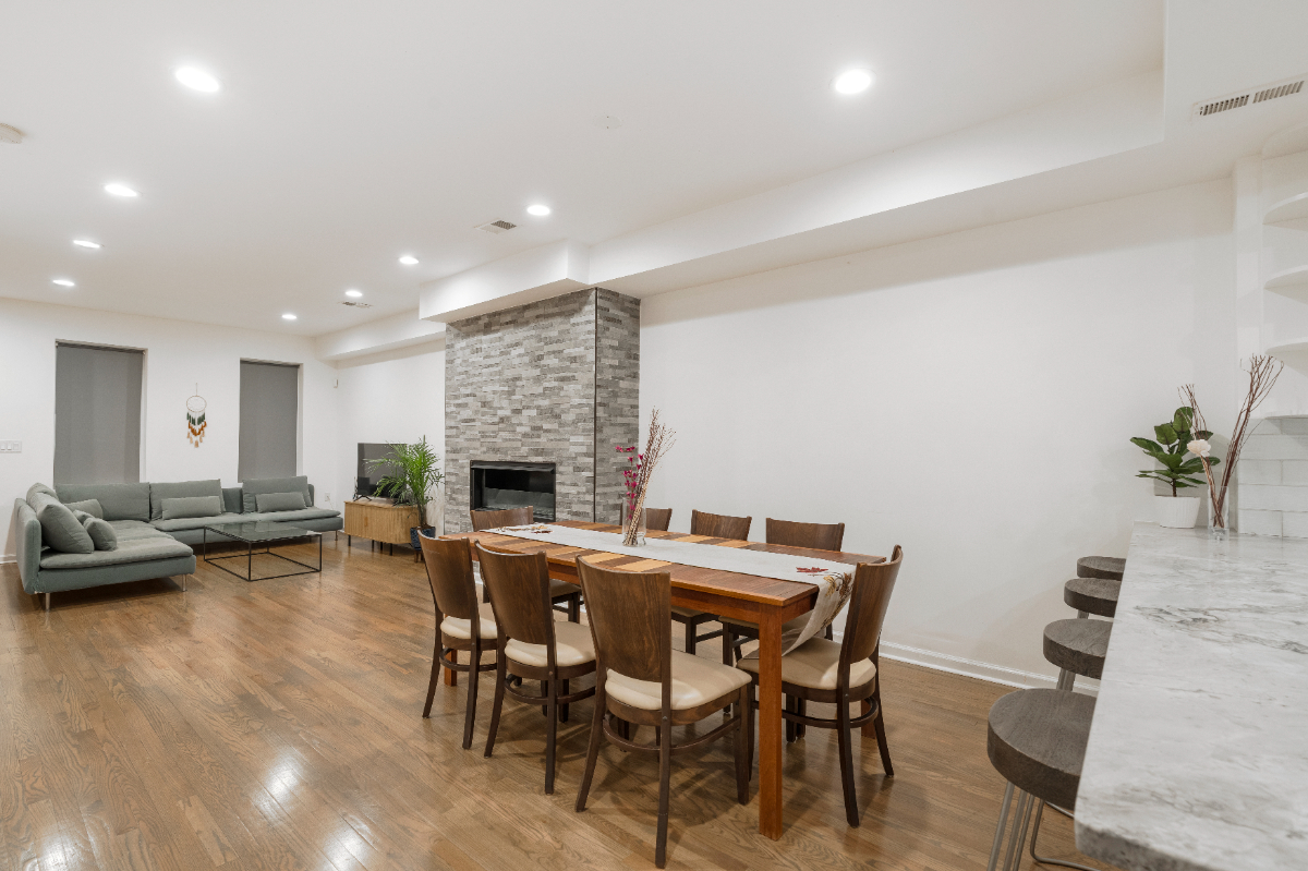 Spacious and clean - Photo 10