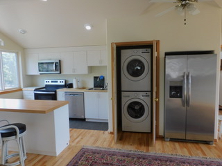 Residential Apartment near Downtown - Photo 6