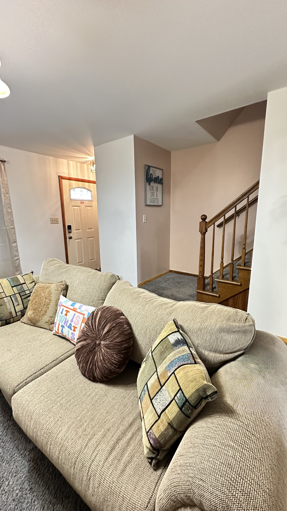Inviting 3BR Retreat in a Prime Milwaukee Area - Photo 5