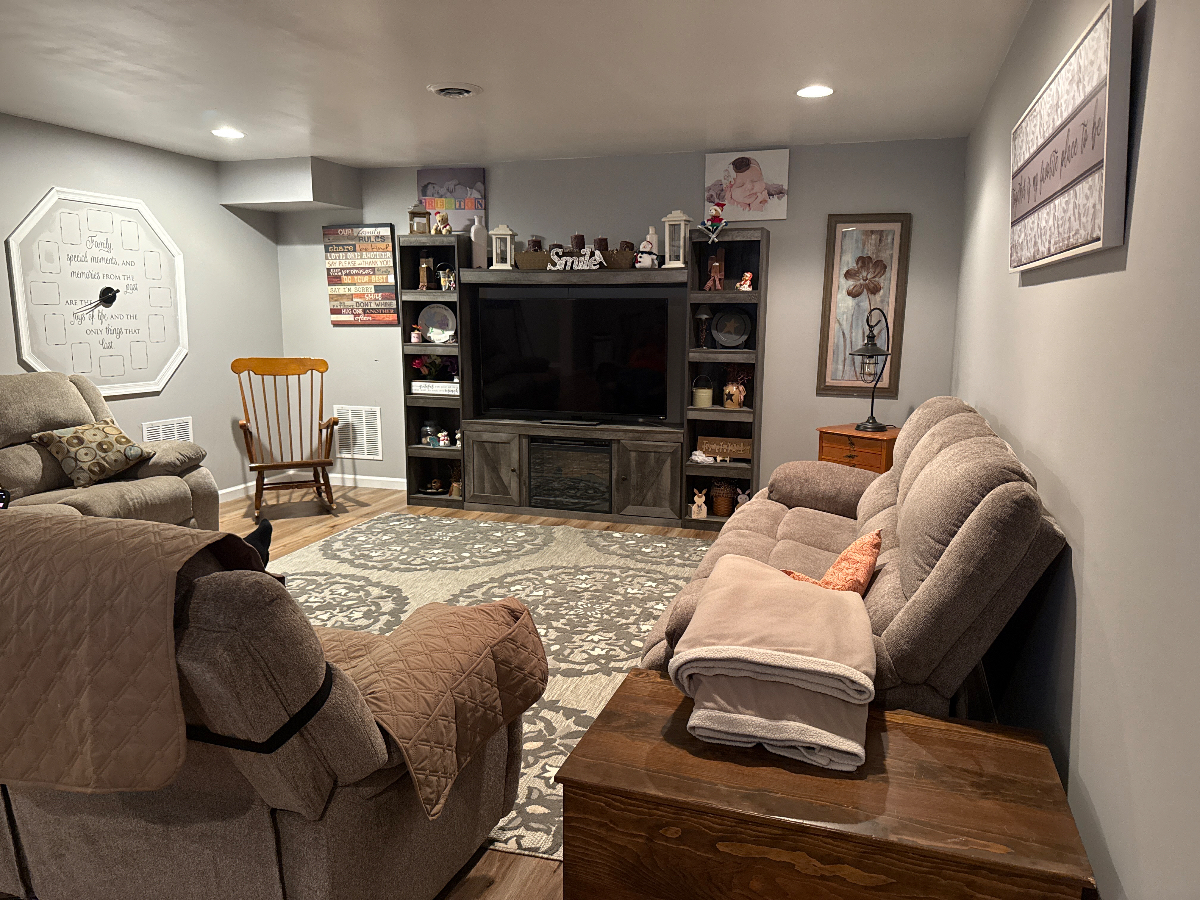 1 BR fully furnished - Photo 2
