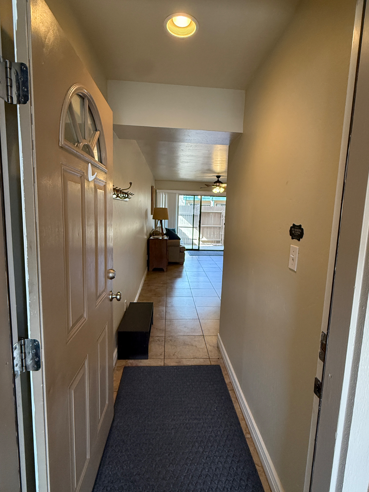 Peaceful Private Bedroom & Bathroom Condo - Photo 2
