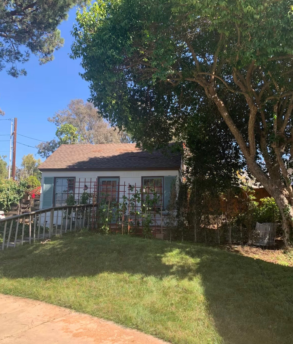 Cottage at Cabrillo - Photo 2