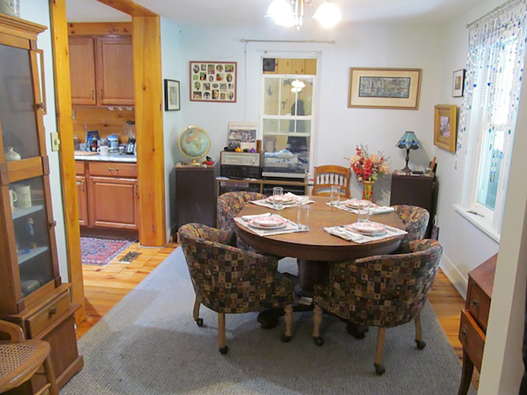 Adirondack Cottage - Photo 7