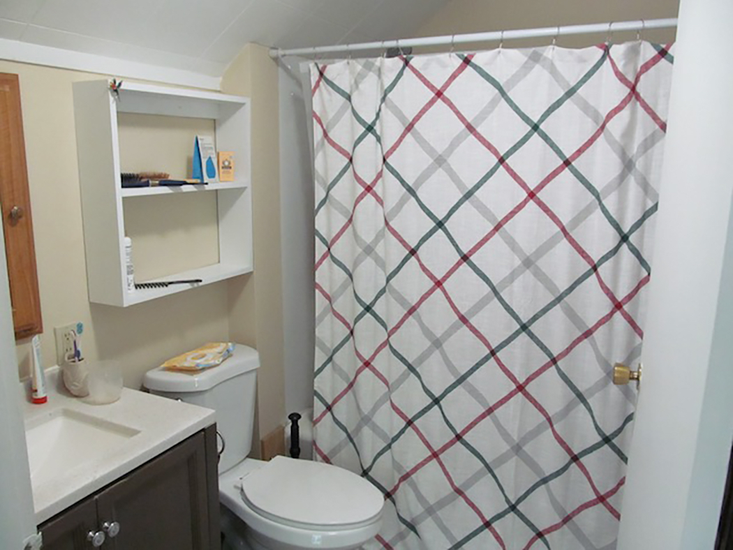 Adirondack Cottage - Photo 9