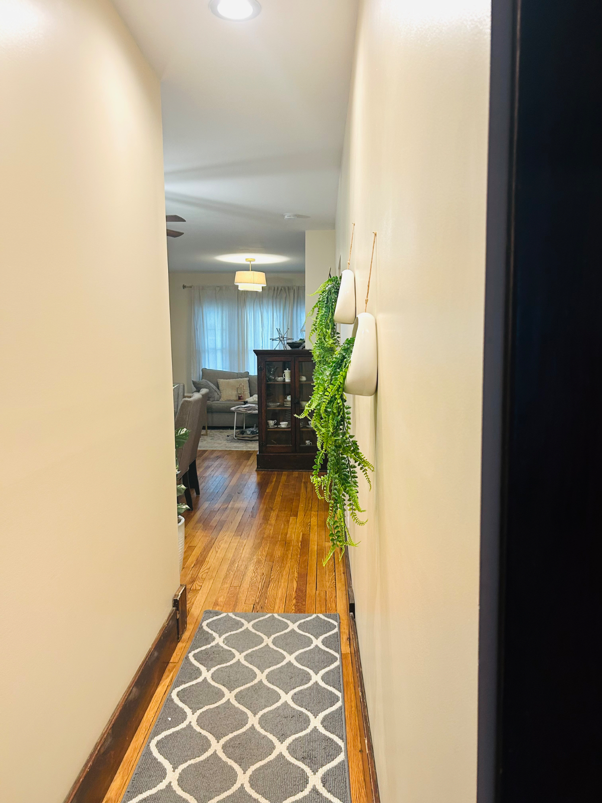 Comfort Meets Convenience, Ideal Stay - Photo 4