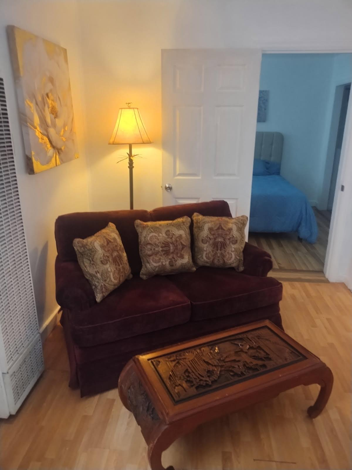 Newly Remodeled 1BR Apartment w/ Deck in Quiet North Beach - Photo 1