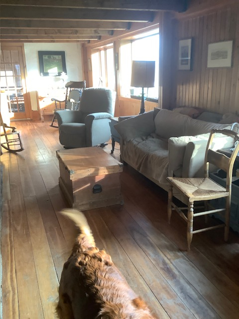 Quiet, Furnished Room in Peaceful Country Home with Mountain Views, Spacious Yard - Wolcott - Photo 7