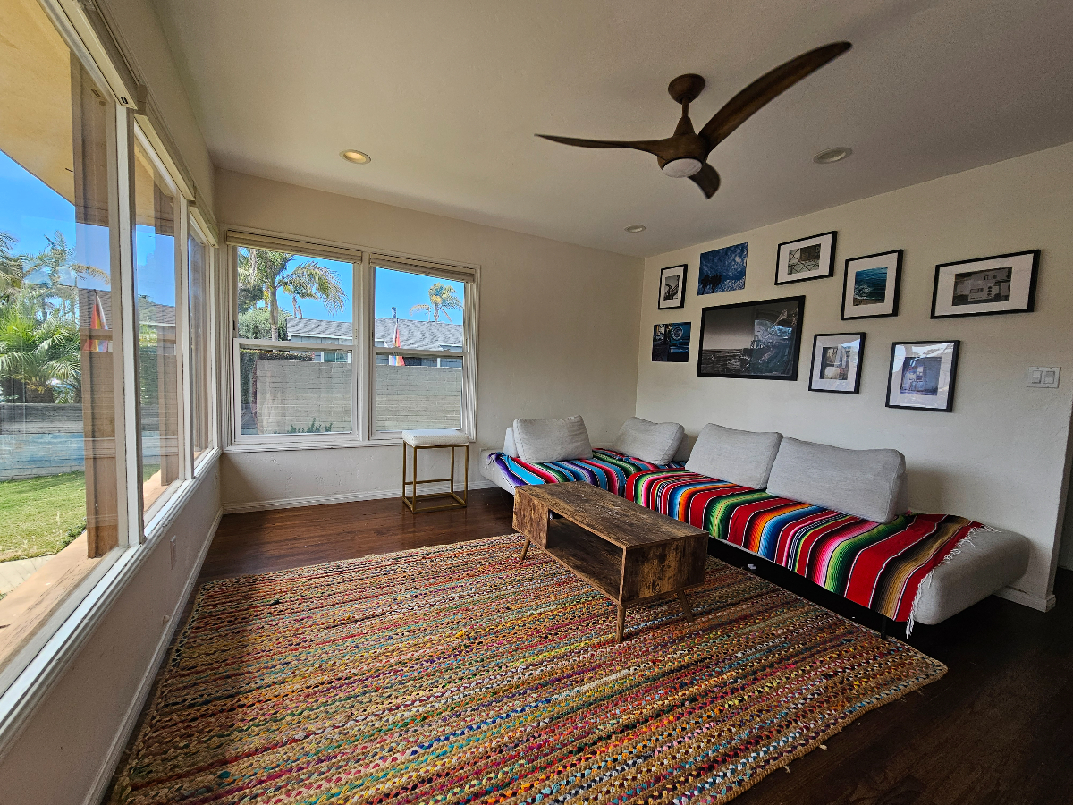 Sunny Coastal Charm in Ocean Beach 2BR/1BA Mid-Century Gem - Photo 2