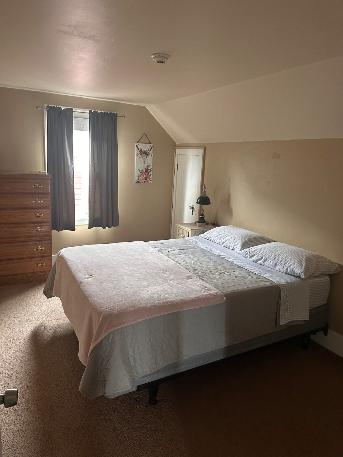 Entire Upper Apartment Watertown Ny 13601 Centrally located to everything in our small town. - Photo 5