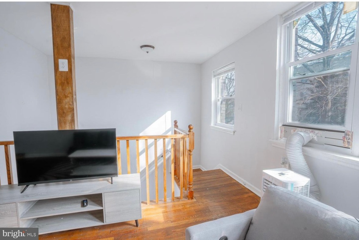 Recently renovated  & quiet in northeast DC - Photo 7