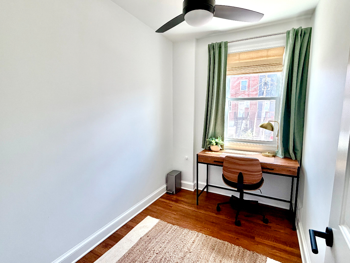 The Langston House - Stylish 3BR Rowhome with Office Near Capitol Hill, Hospitals, and H St - Photo 5