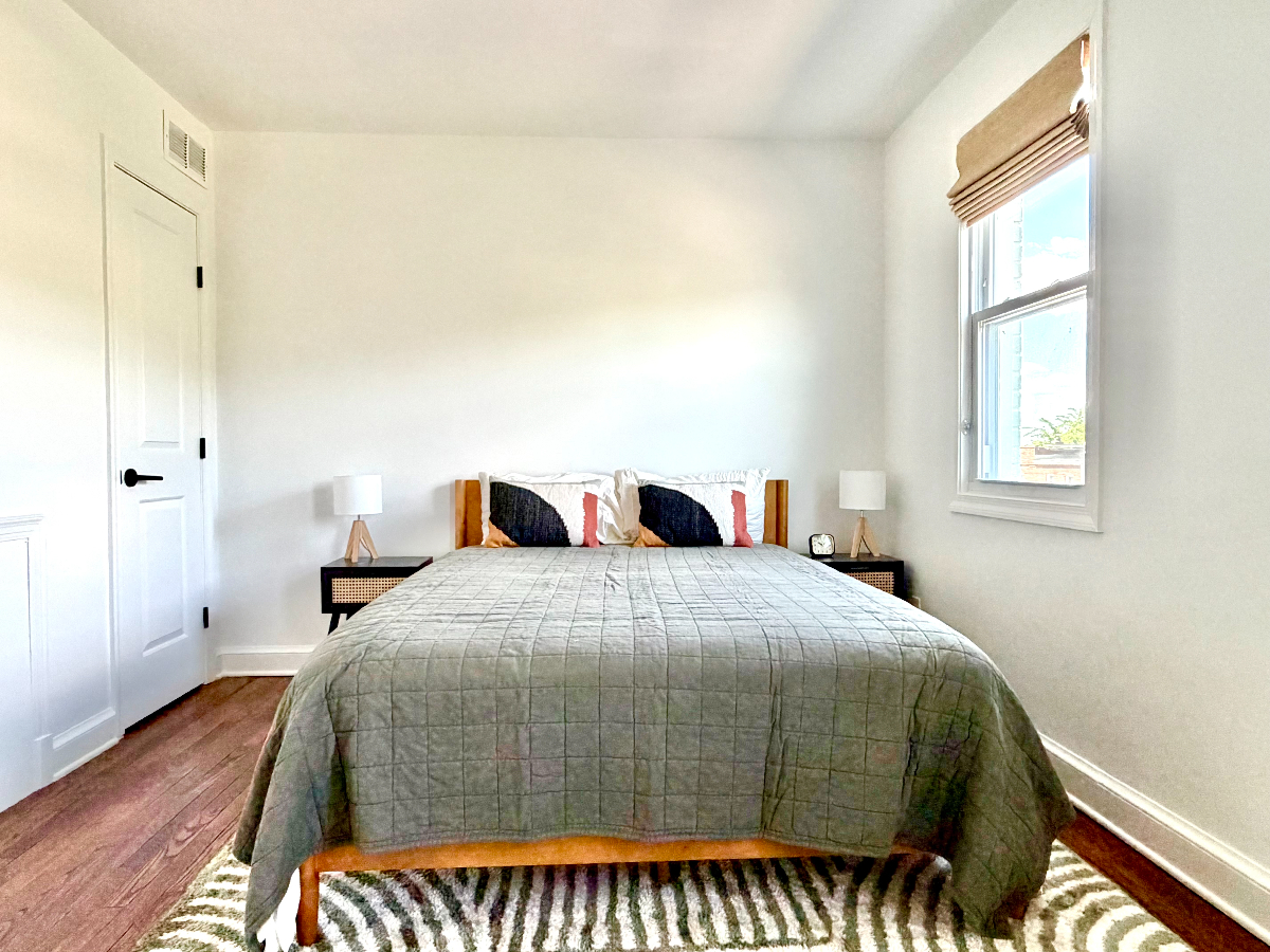The Langston House - Stylish 3BR Rowhome with Office Near Capitol Hill, Hospitals, and H St - Photo 10