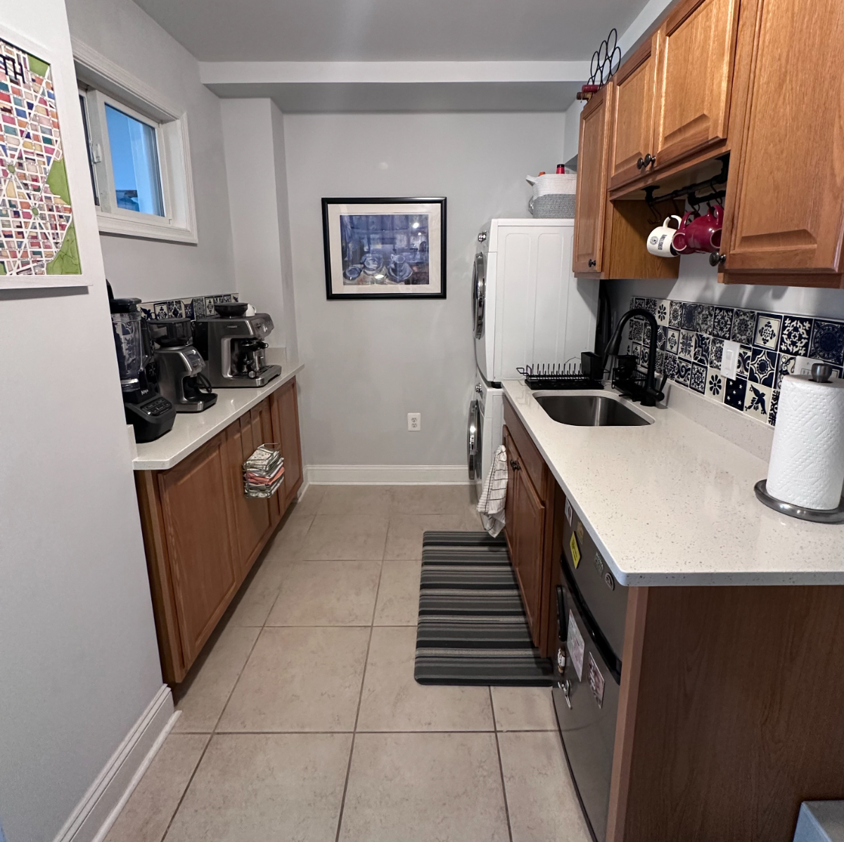 English Basement in Quiet Neighborhood with Parking - Photo 7