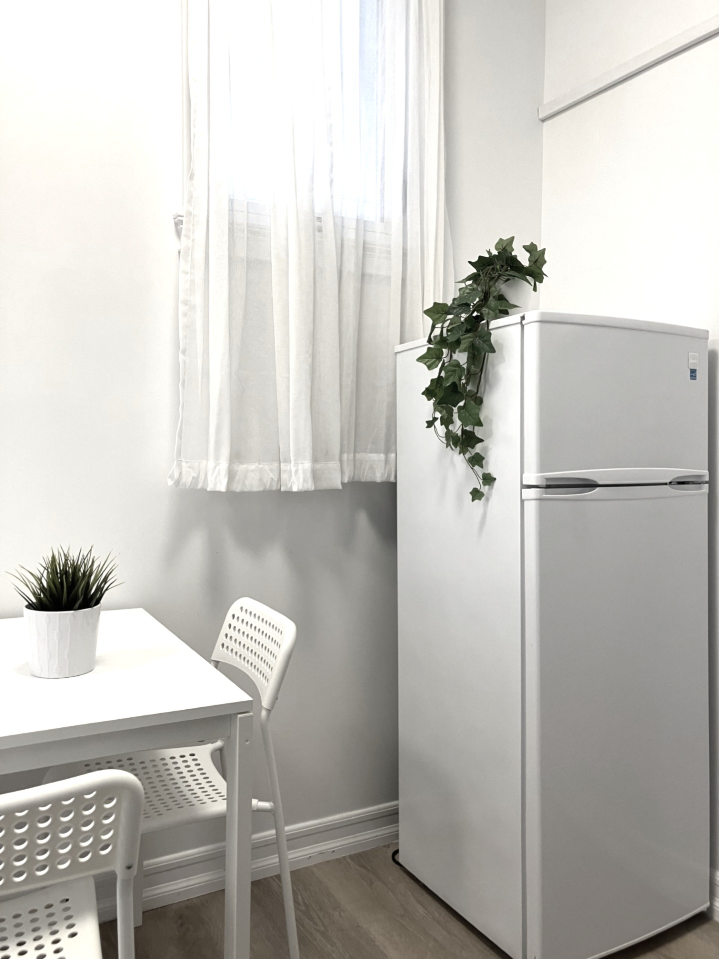 Brand New! Parking! Laundry! Beautiful Living! (B201) - Photo 10