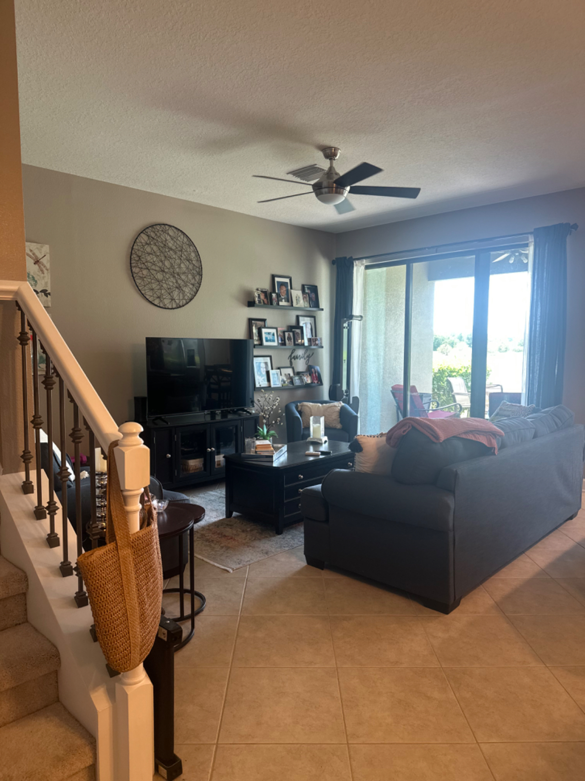 Cozy townhome with private bed and bathroom, laundry in unit, back patio with lake view.   Gated community with pool