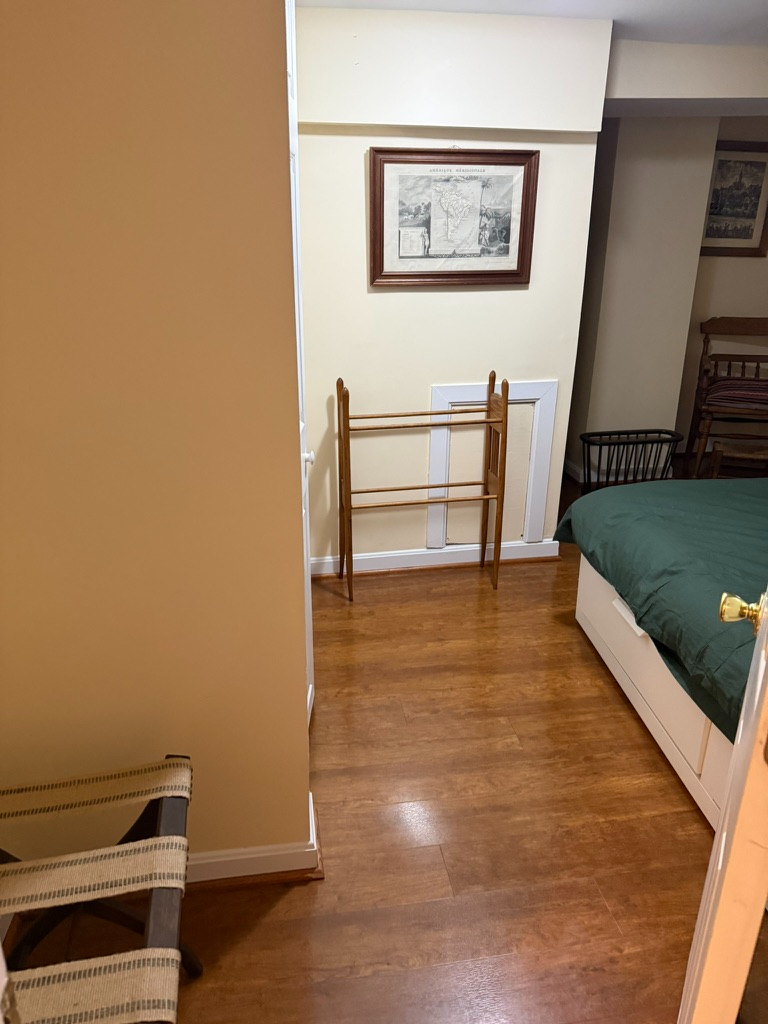 English Basement for Rent with parking in Georgetown/Burleith - Photo 6