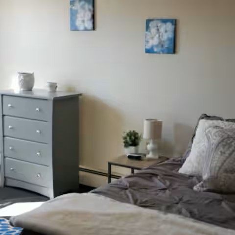 Charlies Place - Photo 1