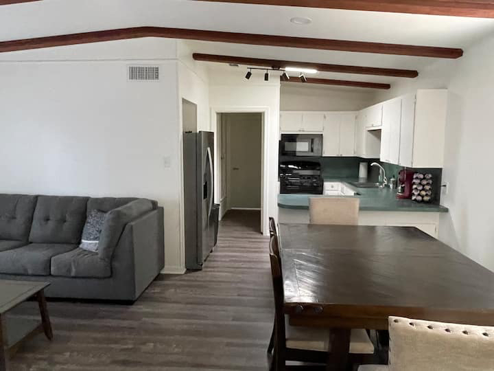Spacious Home near Downtown - Photo 3