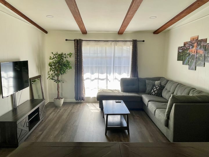 Spacious Home near Downtown - Photo 2