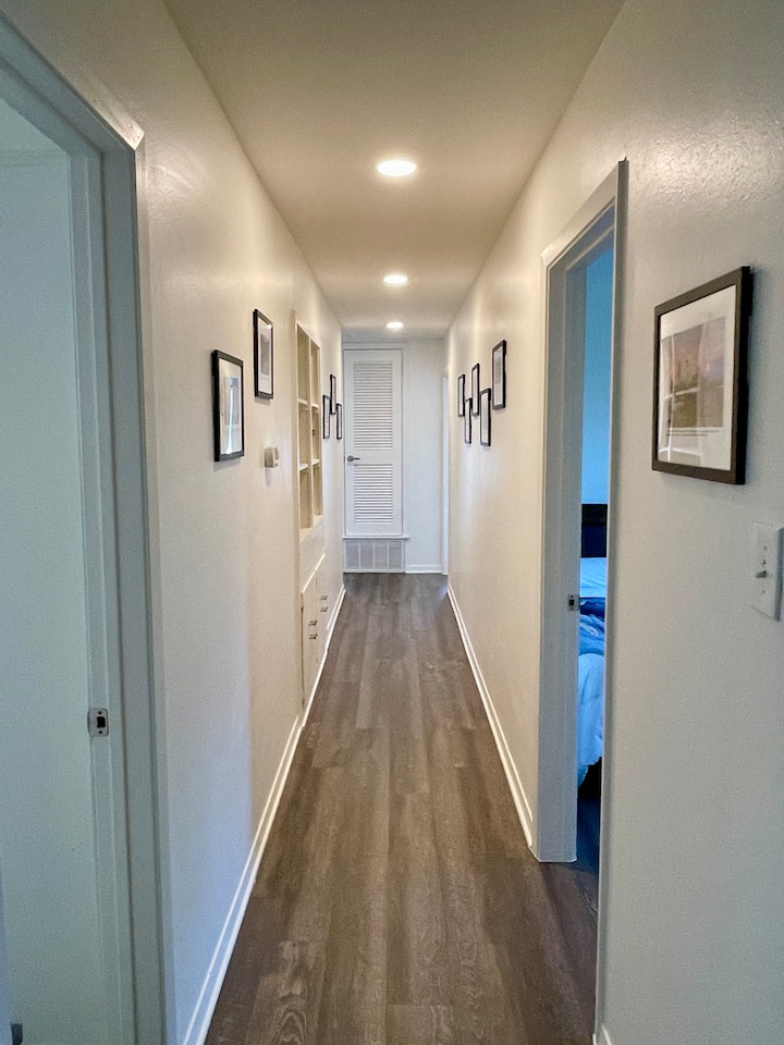 Spacious Home near Downtown - Photo 8