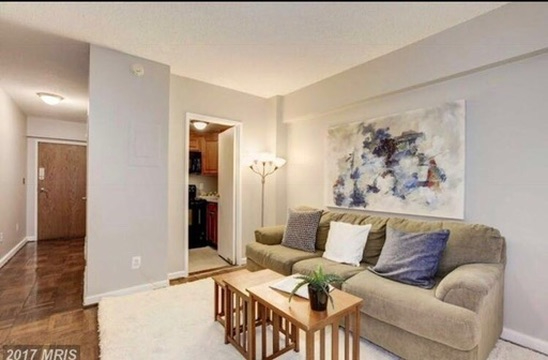 Studio Apartment in Foggy Bottom - Photo 10