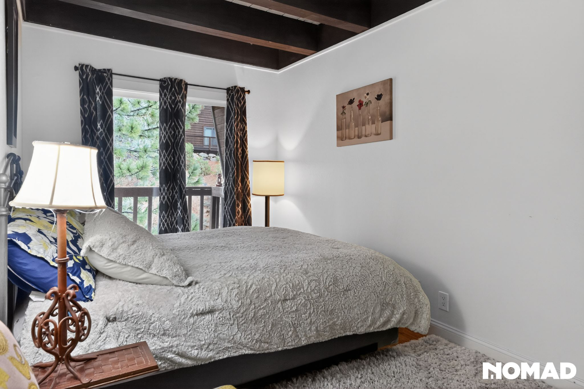 Charming and Beautiful Fully Furnished 3BR/2BA Duplex in Incline Village - Near Lake Tahoe - Photo 11
