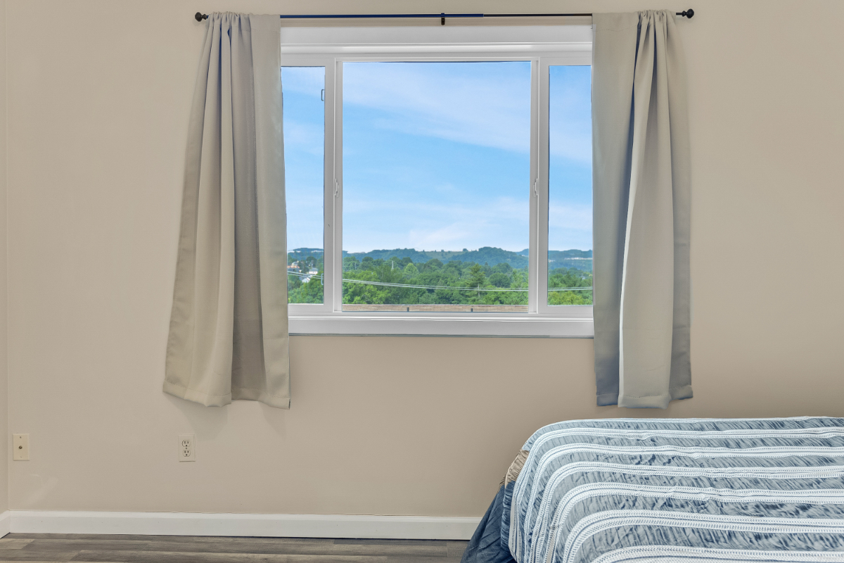 Fully Furnished 3BR Townhouse Near WVU & Hospitals - Photo 7