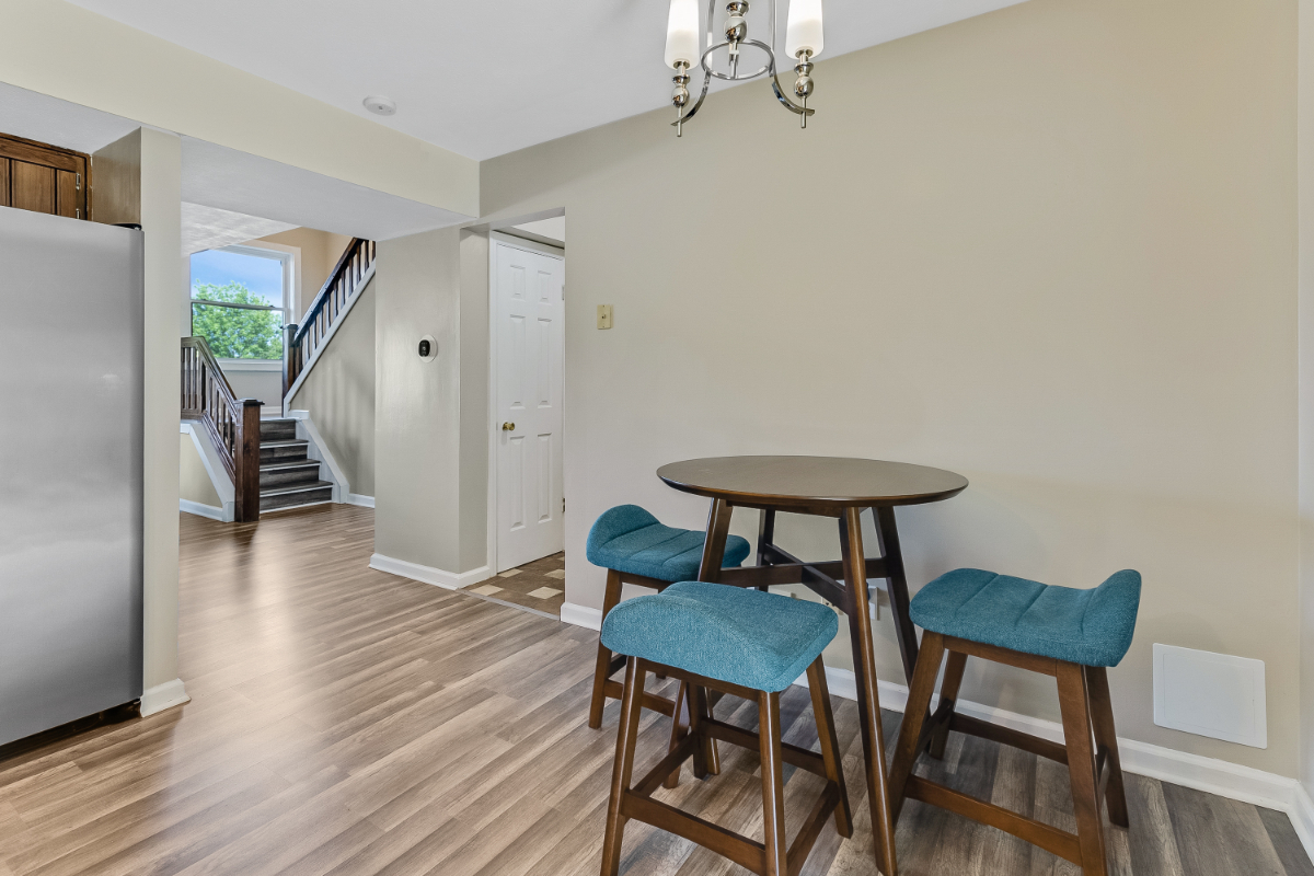 Fully Furnished 3BR Townhouse Near WVU & Hospitals - Photo 9
