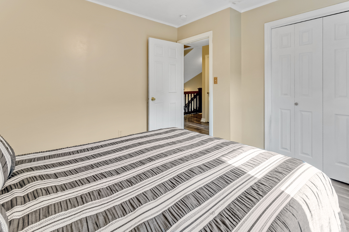 Fully Furnished 3BR Townhouse Near WVU & Hospitals - Photo 12