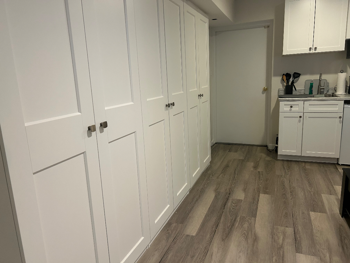 Cozy Fully Furnished Studio with Private Entry & Utilities Included - Photo 5