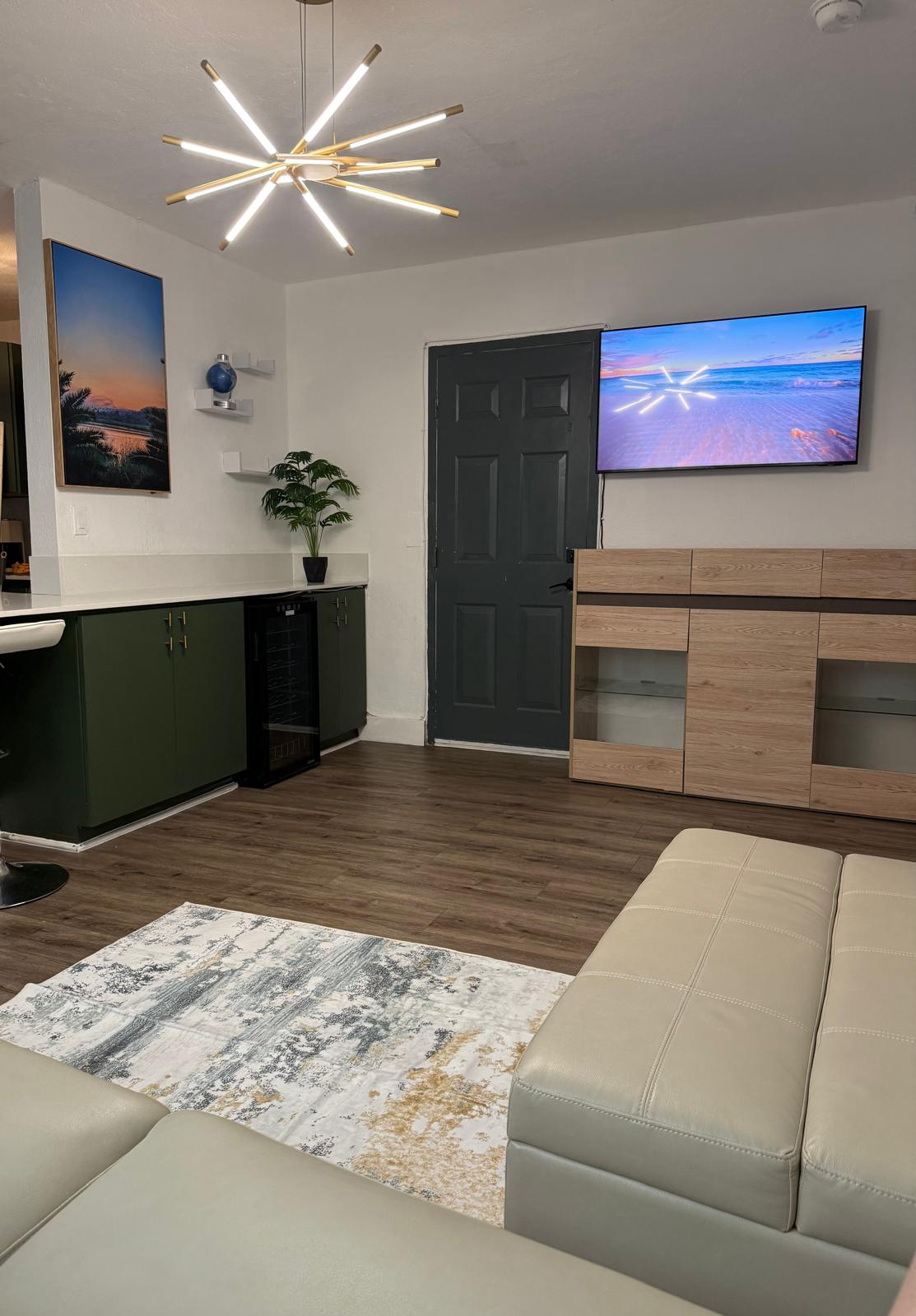 Modern & Calm Apartment in Miami Beach - Photo 7