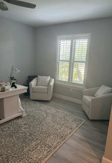 Comfortable Private Suite With Heated Pool And Workspace Near Fort Myers Medical Centers - Photo 8