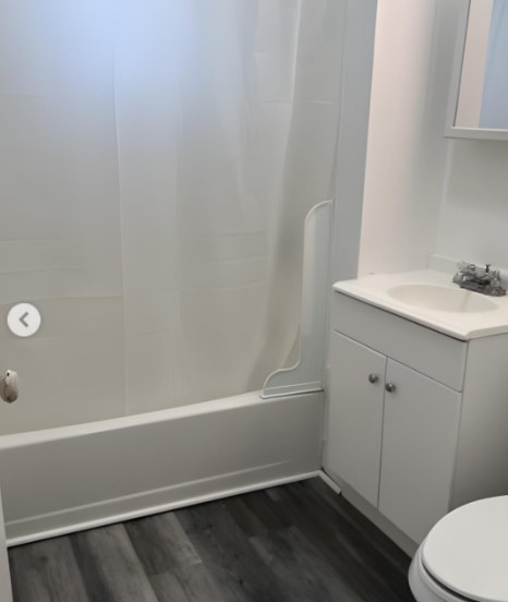 Spacious 4 bd 1 bath walk to hospital - Photo 10