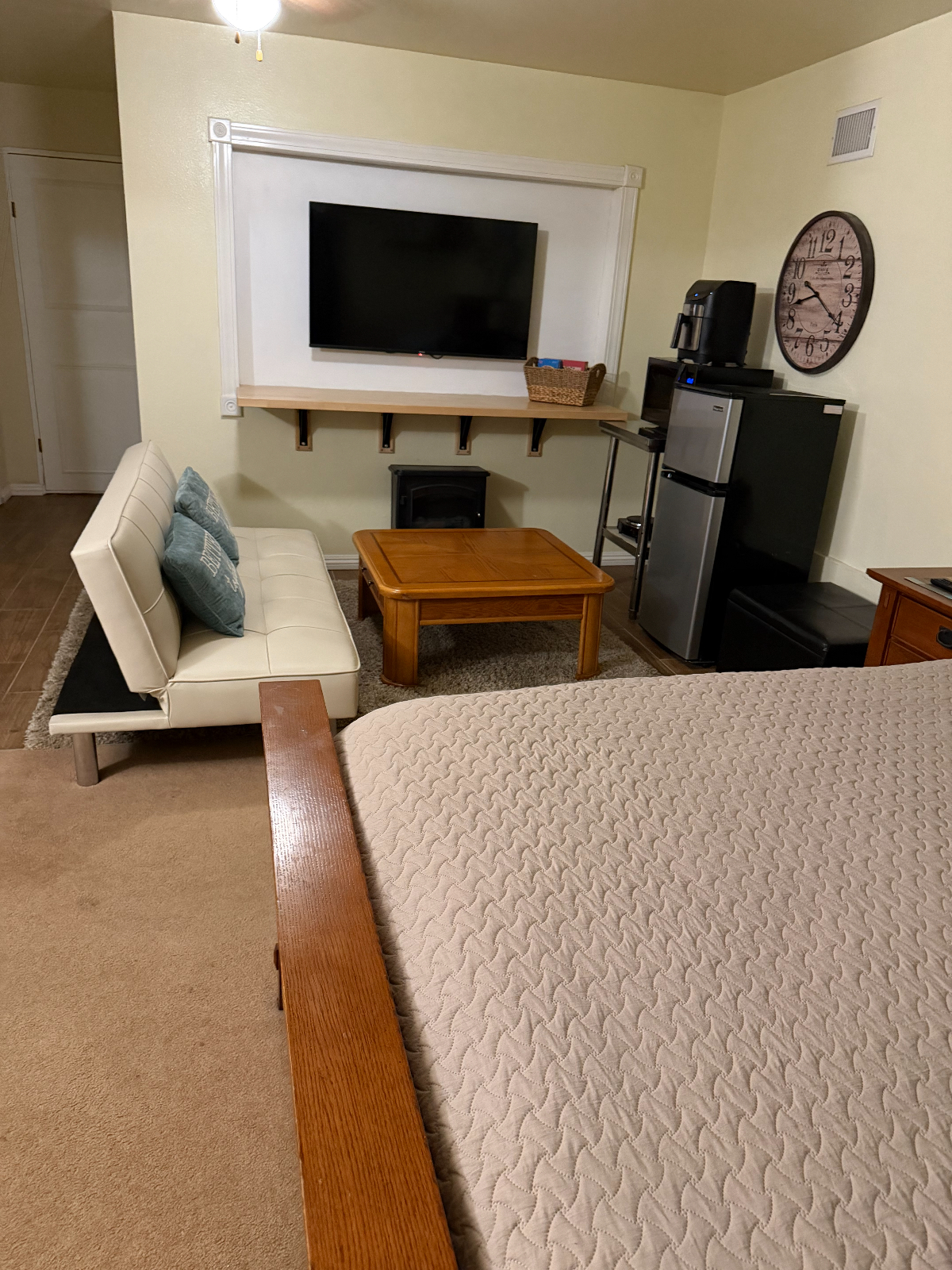 Relaxing Studio in Vista UNIT 2 - Photo 4