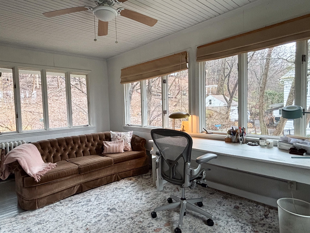 Beautiful Hillside Home--7 minutes from Strong Memorial - Photo 2